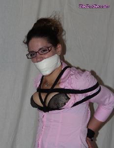 tiedladies.com - Loolove photo set 004c thumbnail