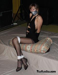 tiedladies.com - Oceanee photoset 004d thumbnail